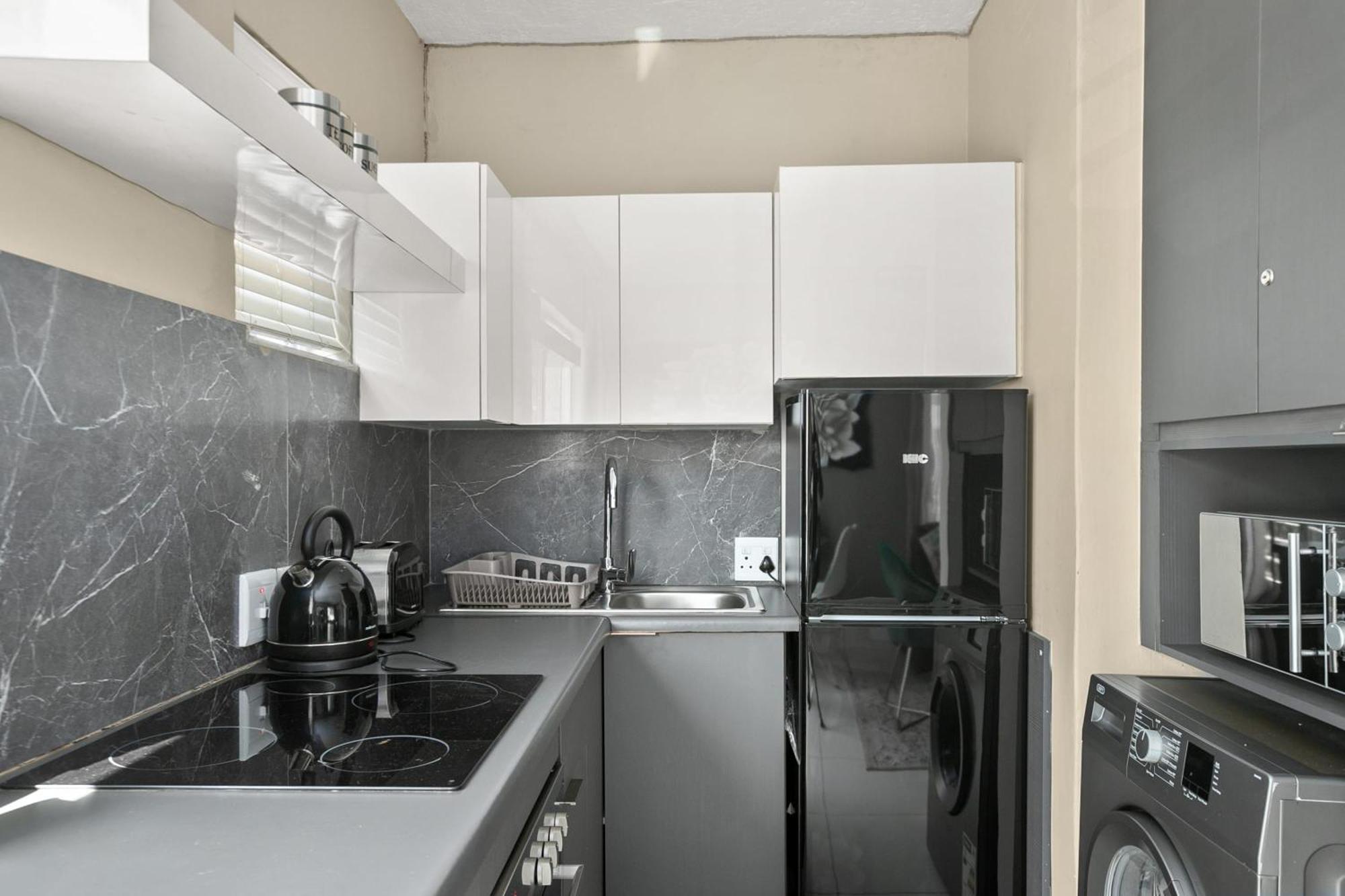 Marley On Katherine Apartments Johannesburg Exterior photo